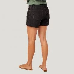 Carve Designs Oahu Short